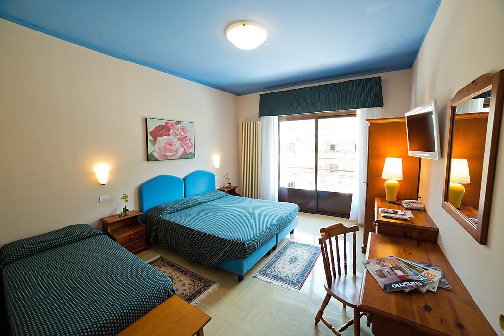 Hotel Europa Porlezza Chambre photo